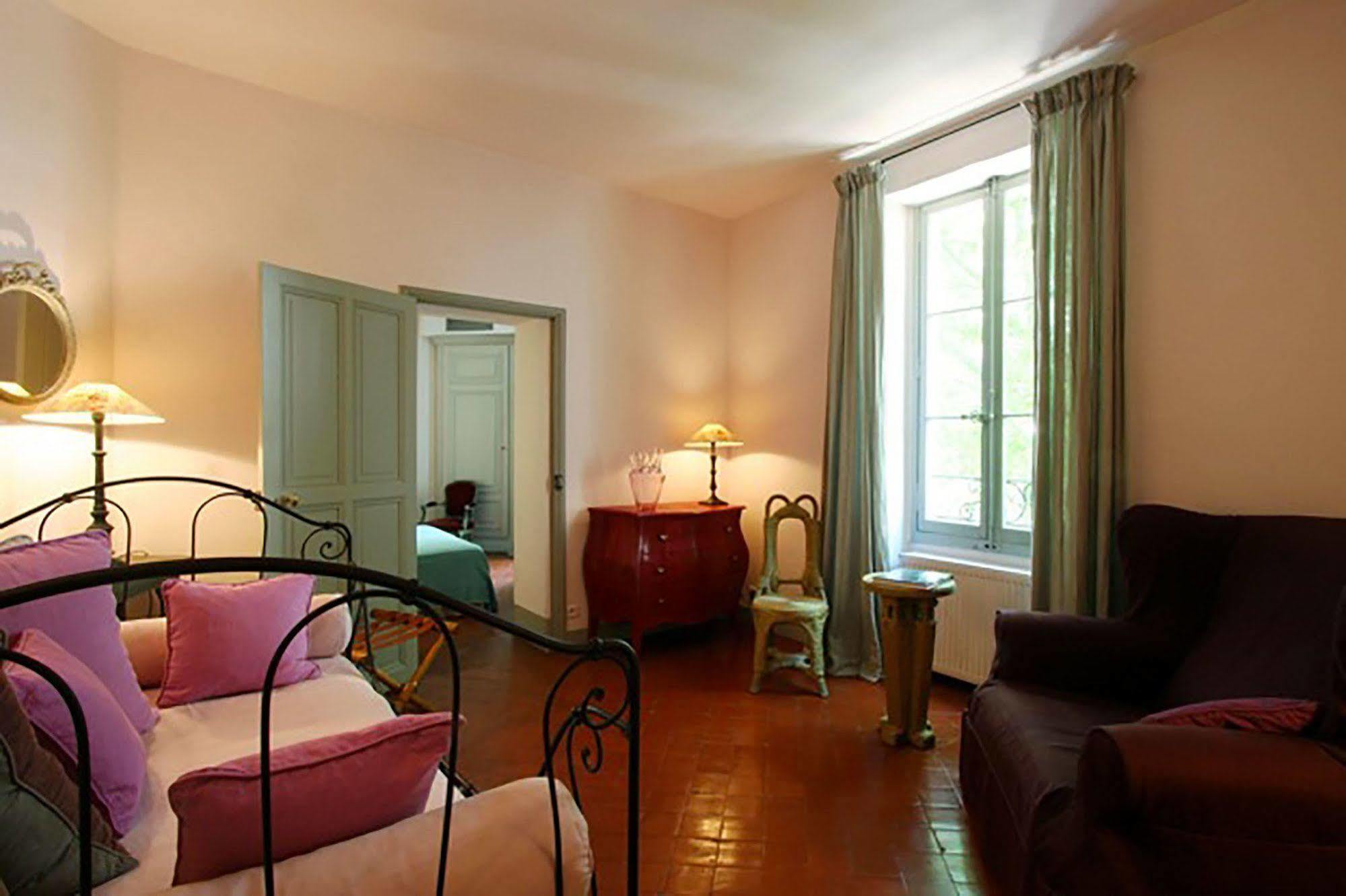 La Maison Du Village Saint-Remy-de-Provence Bagian luar foto