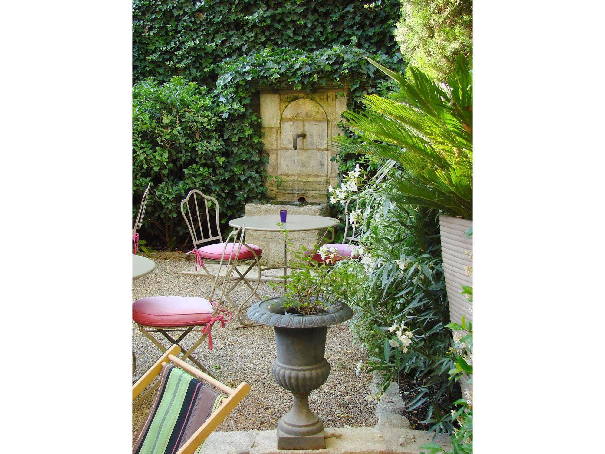 La Maison Du Village Saint-Remy-de-Provence Bagian luar foto