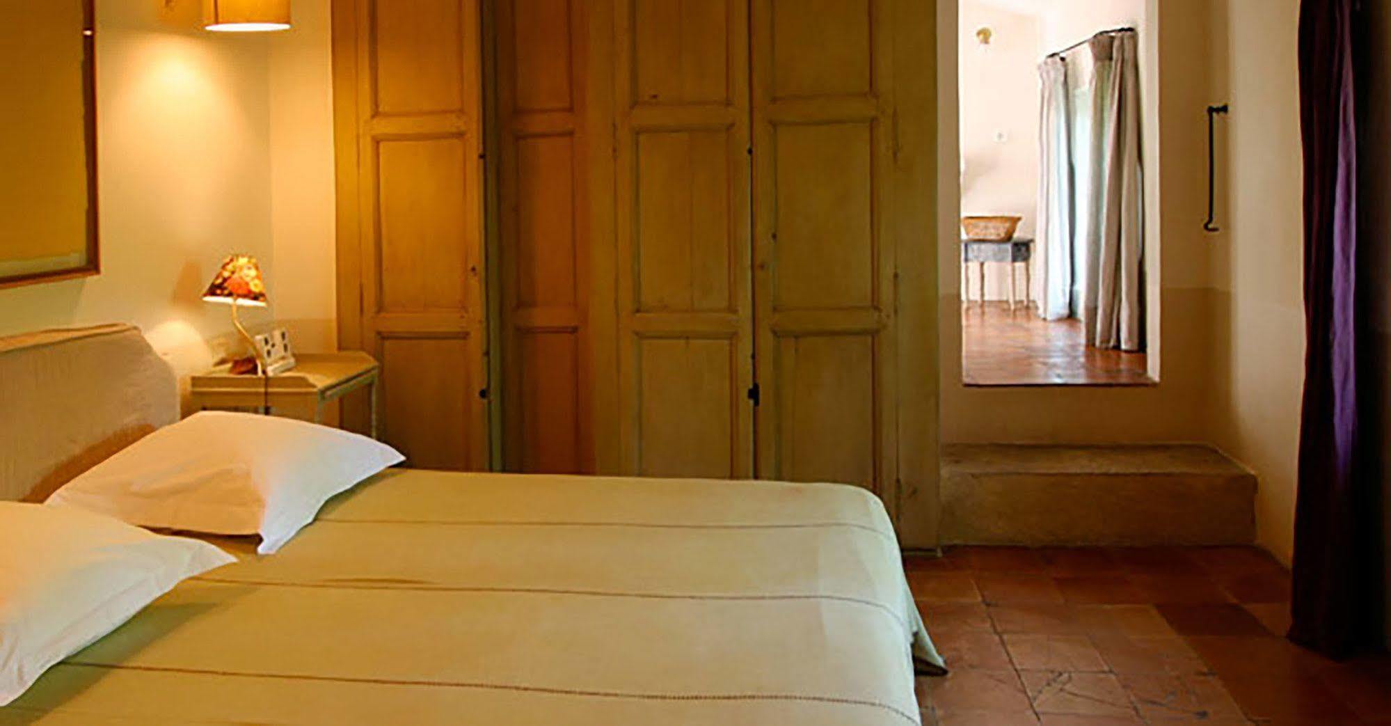 La Maison Du Village Saint-Remy-de-Provence Bagian luar foto